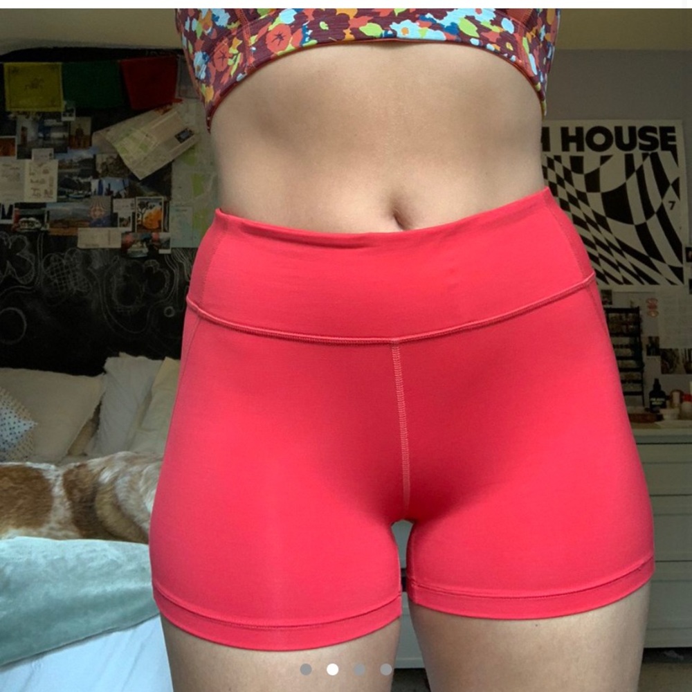 NWOT OUTDOOR VOICES TECHSWEAT FLEX SHORTS